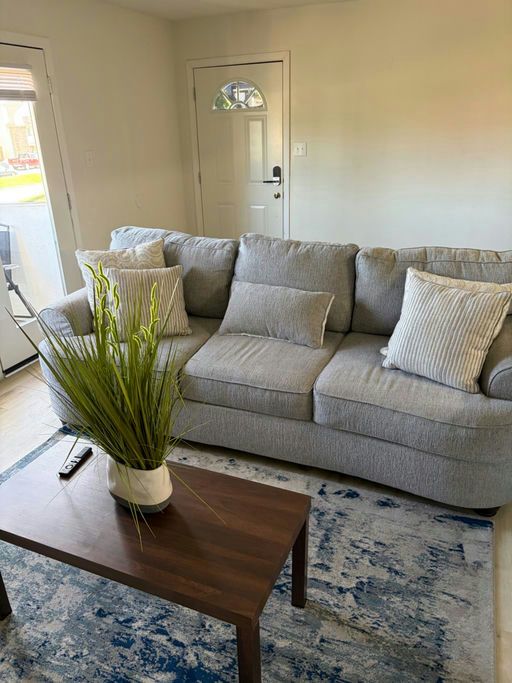 Furnished living room in a home in the Ready Rooms network