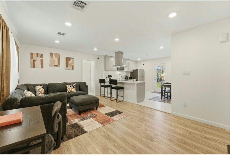 Living area and kitchen in a home in the Ready Rooms network