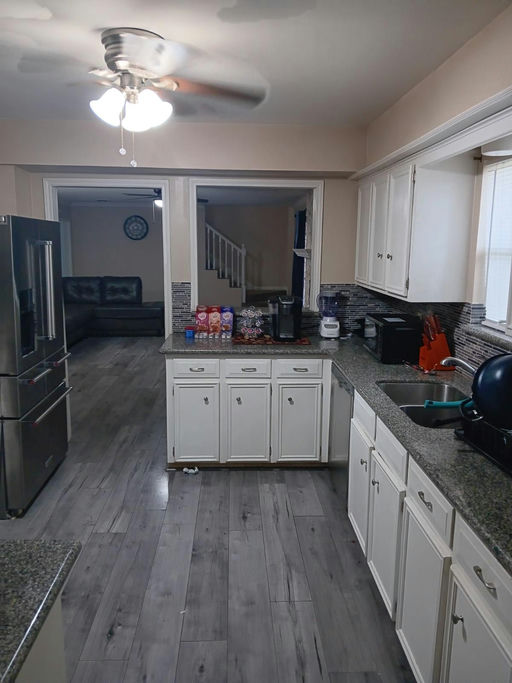 Photo 2 of 10 - Private & Shared Housing in North Houston, TX 77090