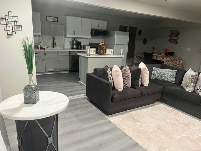 Photo 3 of 4 - Private & Shared Housing in South Central Houston, TX 77021