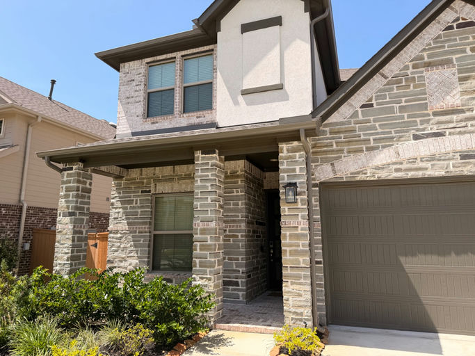 Photo 1 of 7 - Private Room Housing in Katy, TX 77493