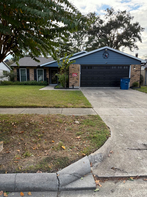 Photo 2 of 3 - Private & Shared Housing in Humble, TX 77396