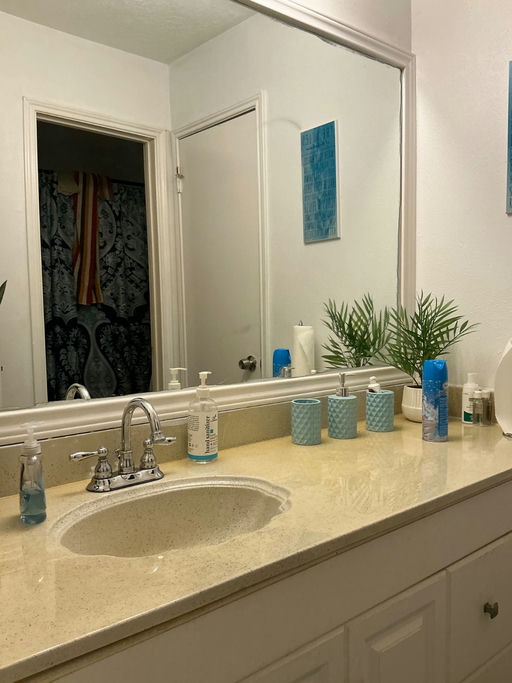 Photo 4 of 6 - Private & Shared Housing in Southwest Houston, TX 77083