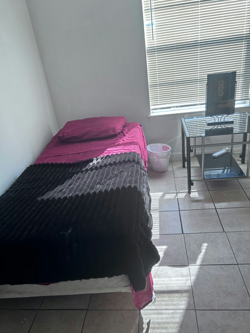 Photo 4 of 4 - Private & Shared Housing in Northeast San Antonio, TX 78218