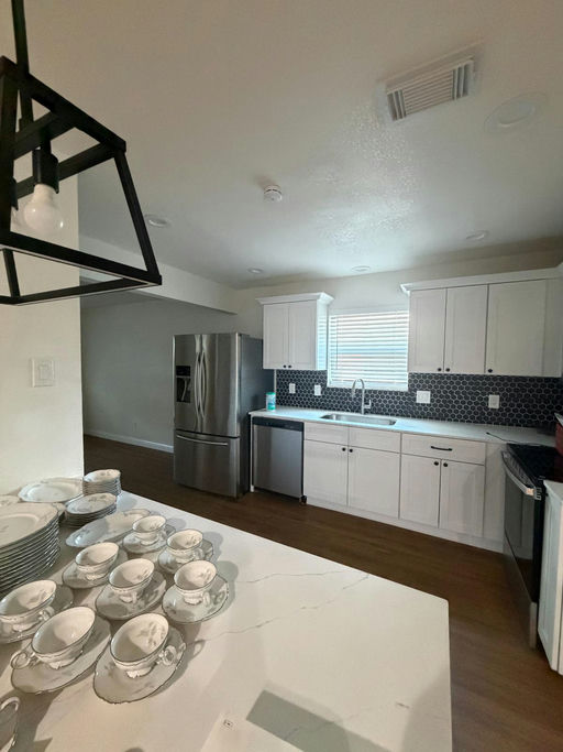 Photo 1 of 7 - Private & Shared Housing in West Houston, TX 77063