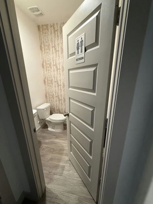 Photo 5 of 8 - Private & Shared Housing in Rosharon, TX 77583