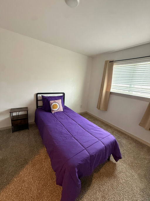Photo 8 of 8 - Private & Shared Housing in Rosharon, TX 77583