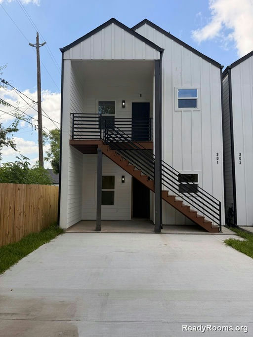 Photo 2 of 2 - Housing in East Houston, TX 77029