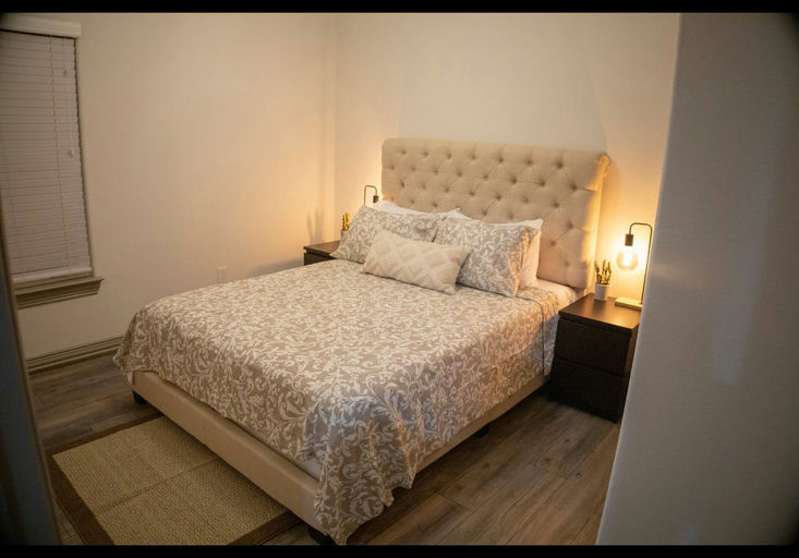 Photo 4 of 7 - Private Room Housing in South Central Houston, TX 77051