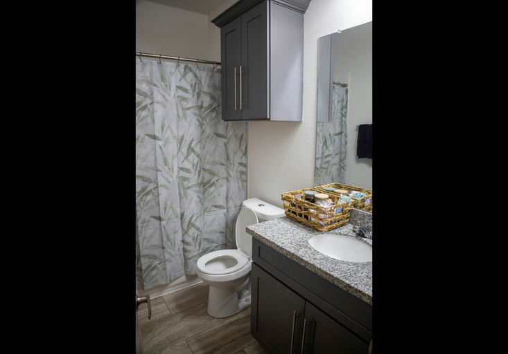 Photo 6 of 7 - Private Room Housing in South Central Houston, TX 77051