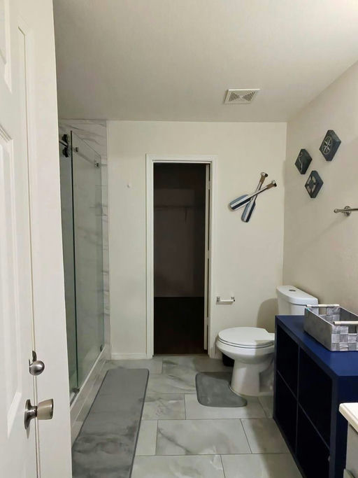 Photo 6 of 9 - Shared Housing in Southwest Houston, TX 77072
