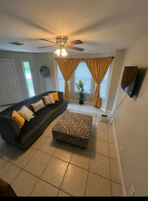 Photo 5 of 5: Private & Shared Housing in North Houston, TX 77093