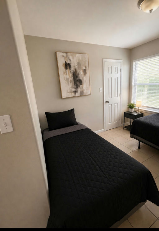 Photo 3 of 5: Private & Shared Housing in North Houston, TX 77093