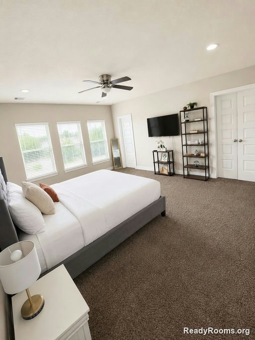 Photo 2 of 6 - Housing in South Central Houston, TX 77051