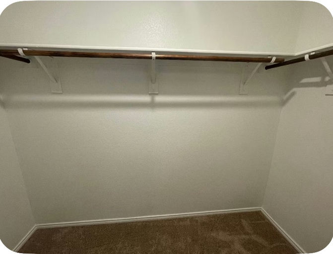 Photo 3 of 10 - Private Room Housing in Ennis, TX 75119