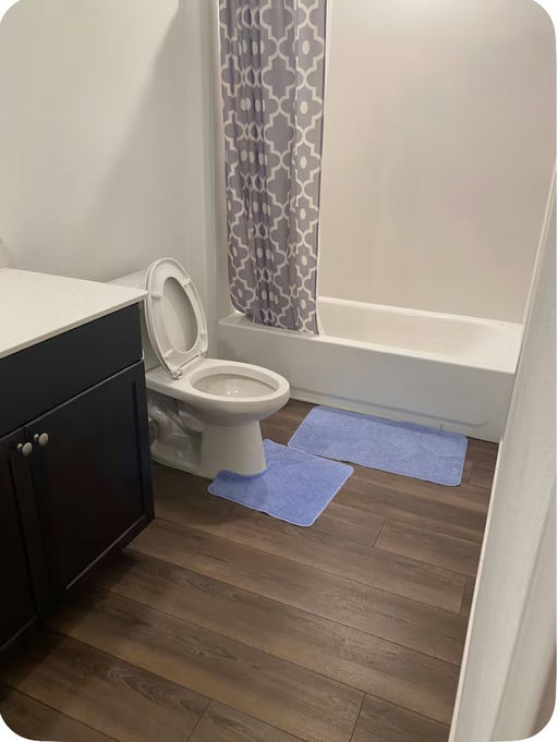 Photo 10 of 10 - Private Room Housing in Ennis, TX 75119
