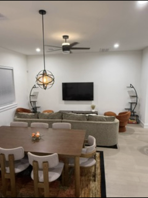 Photo 2 of 5: Private & Shared Housing in South Central Houston, TX 77051