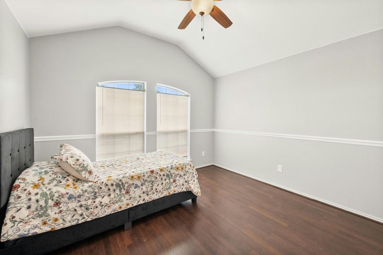Photo 4 of 8 - Private Room Housing in Mansfield, TX 76063