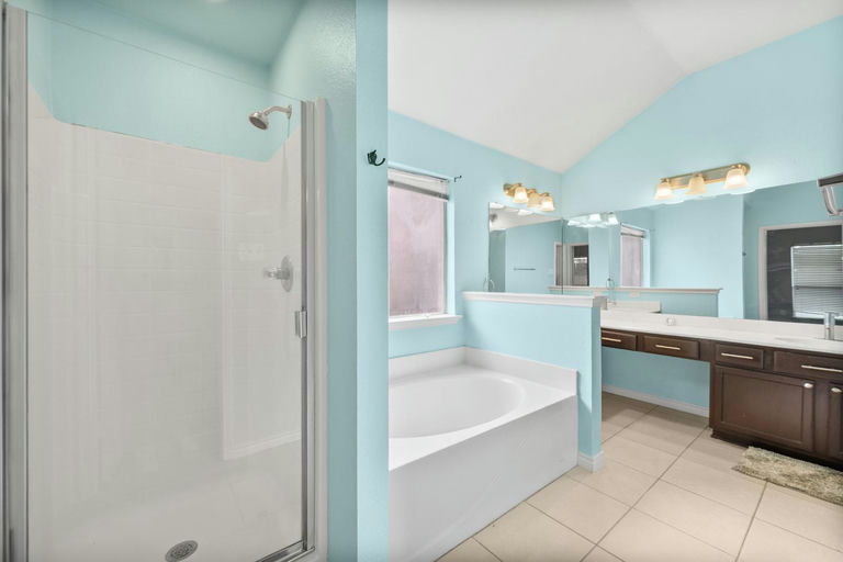 Photo 6 of 8 - Private Room Housing in Mansfield, TX 76063