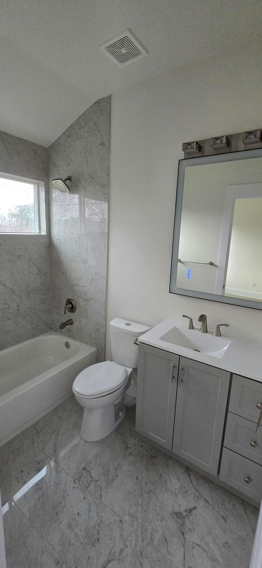 Photo 3 of 3 - Private & Shared Housing in Central San Antonio, TX 78212
